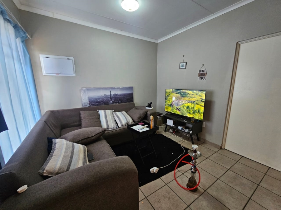 1 Bedroom Property for Sale in Die Bult North West